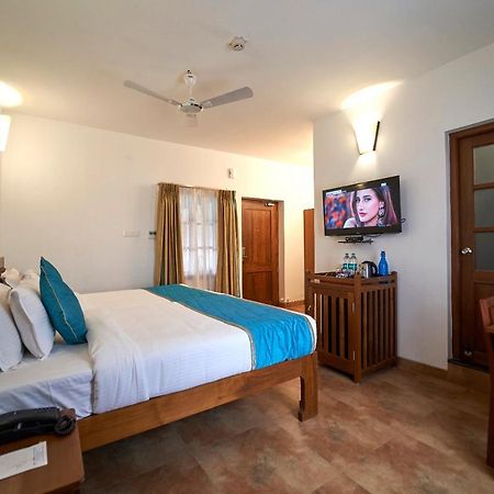 Kailash Beach Resort Pondicherry Exterior photo