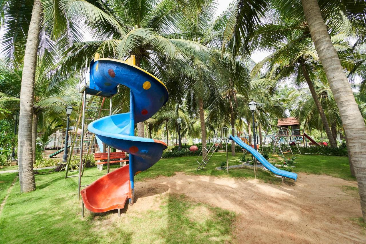 Kailash Beach Resort Pondicherry Exterior photo